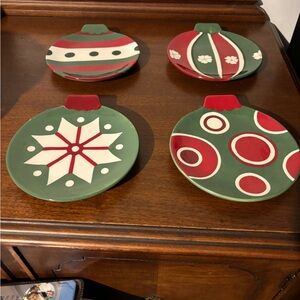Festive Ornament Plate Set - Green and Red